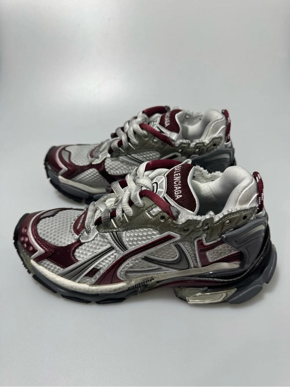 Balenciaga Runner Sneakers White Burgundy Women’s EU 37/US 7